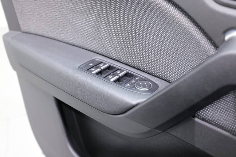 RENAULT Captur 32