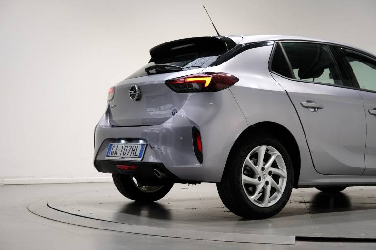 OPEL Corsa 43