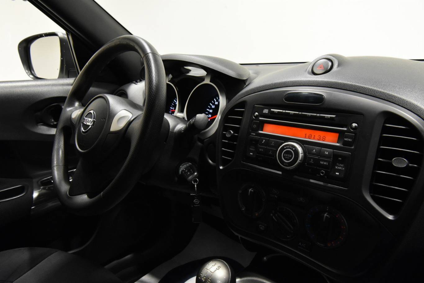 NISSAN Juke 28