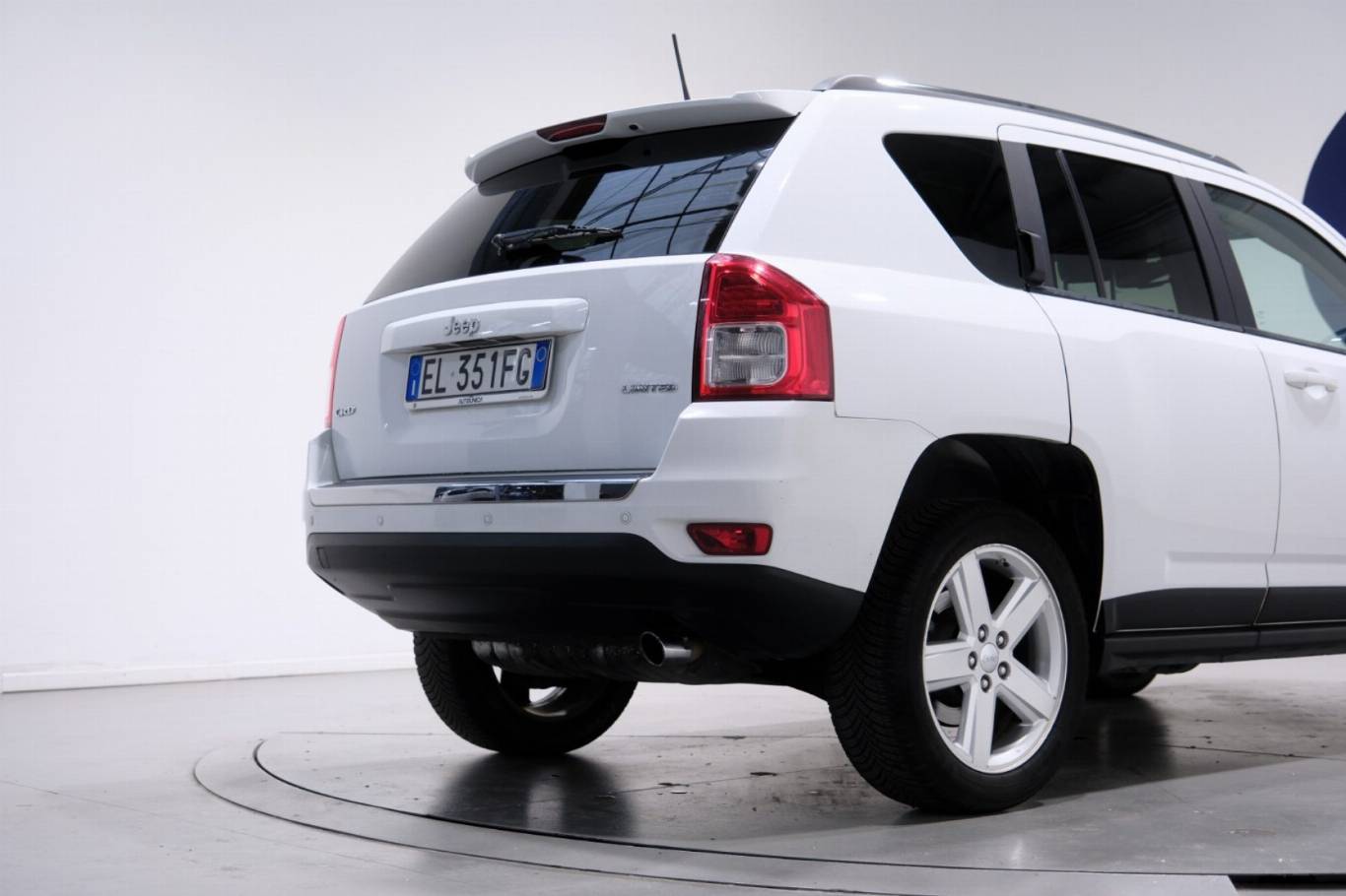 JEEP Compass 47