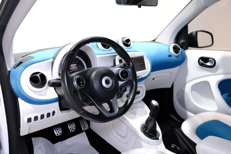 SMART ForTwo 5