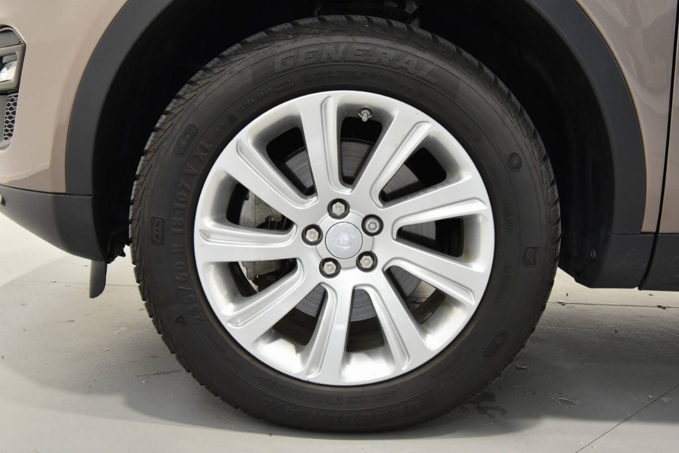 LAND ROVER Discovery Sport 33