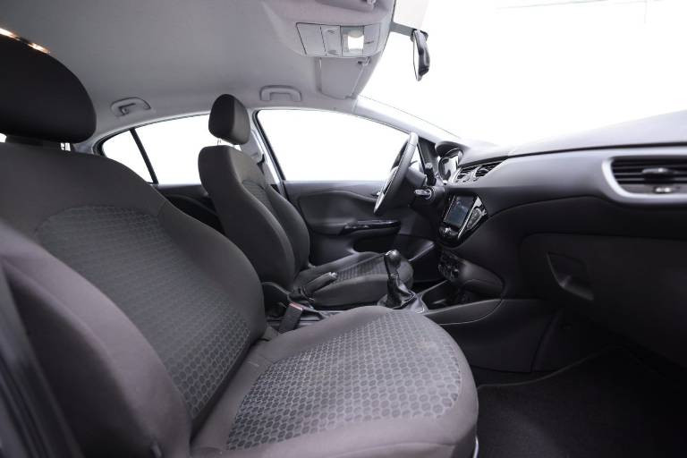 OPEL Corsa 36