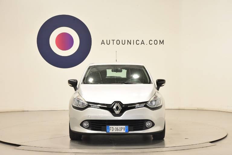 RENAULT Clio 2