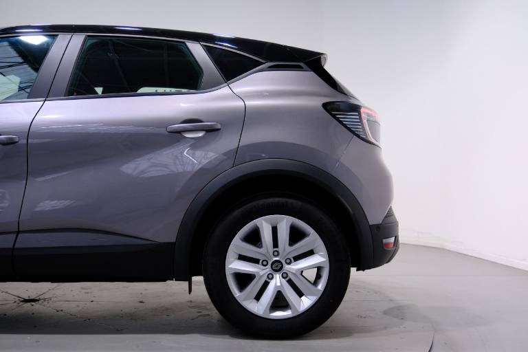 RENAULT Captur 41
