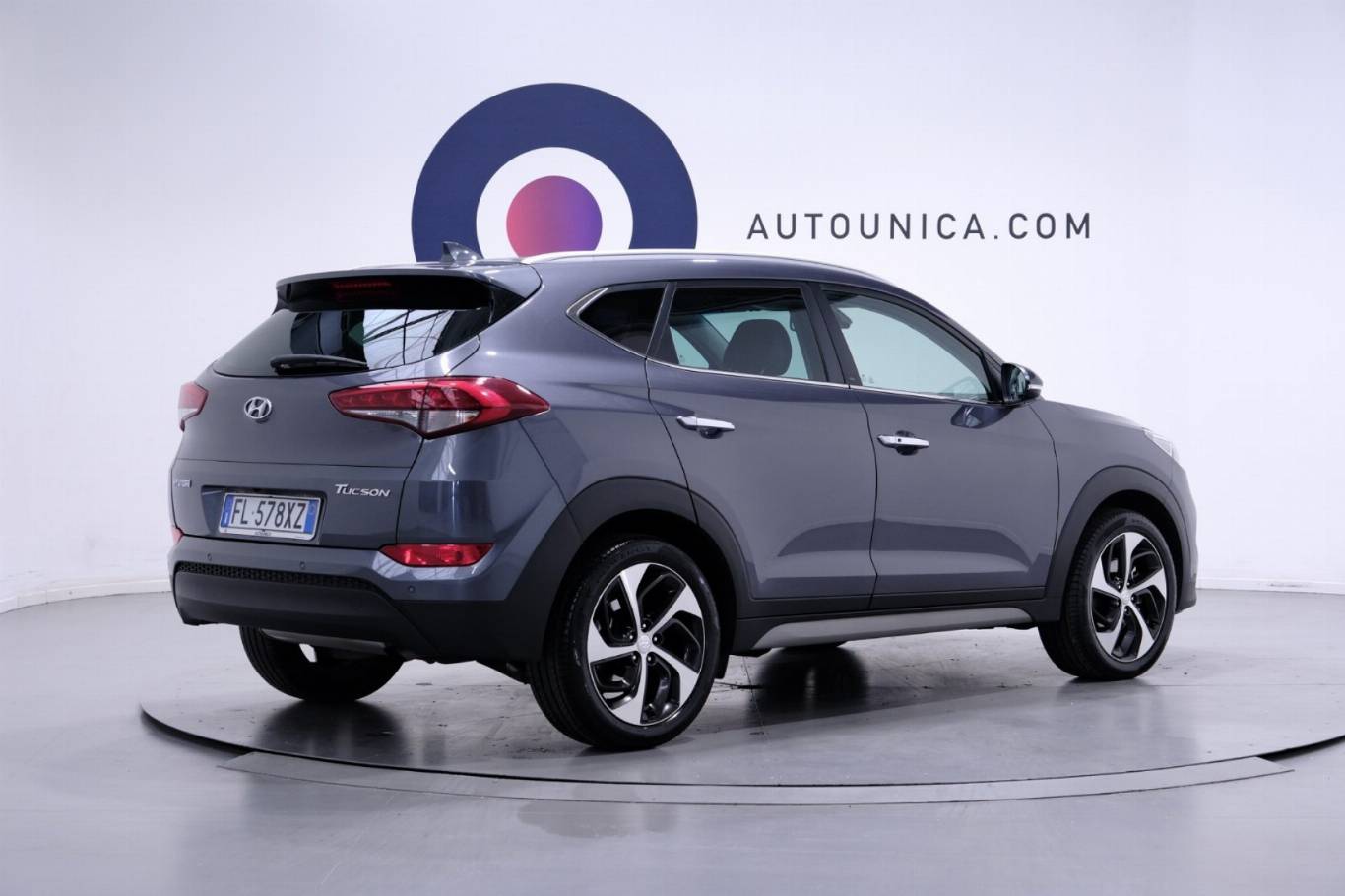 HYUNDAI Tucson 15