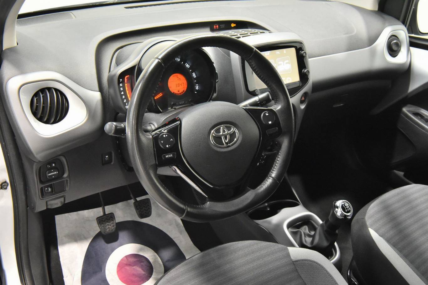 TOYOTA Aygo 3