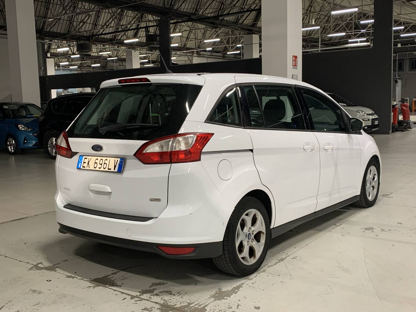 FORD C-Max 4