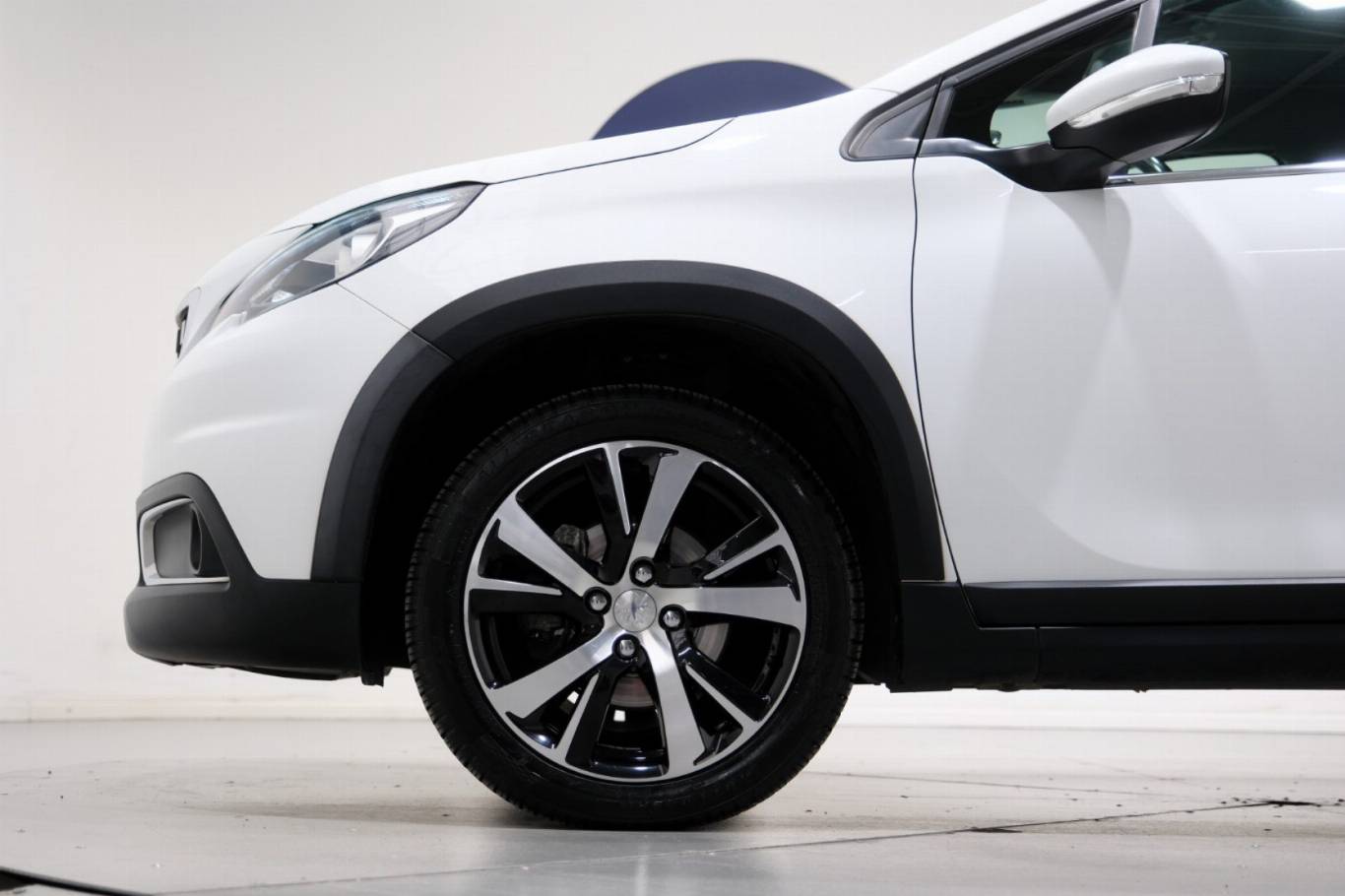 PEUGEOT 2008 18