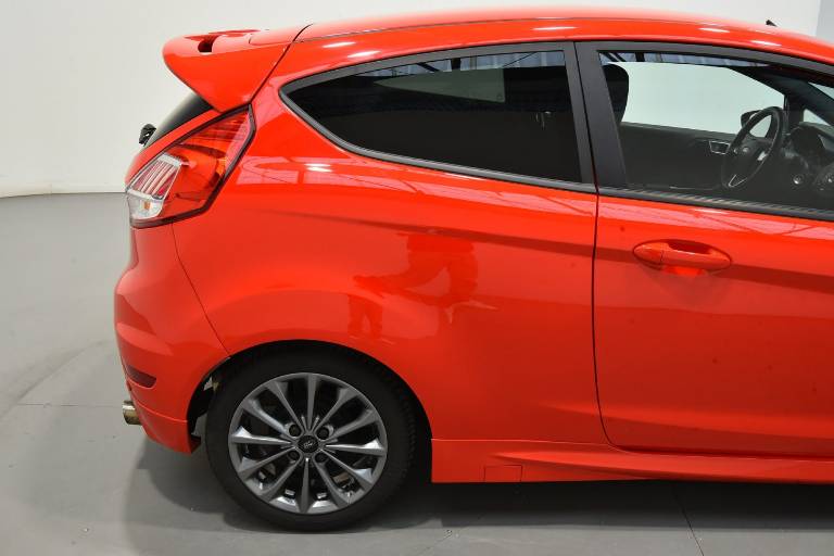 FORD Fiesta 51