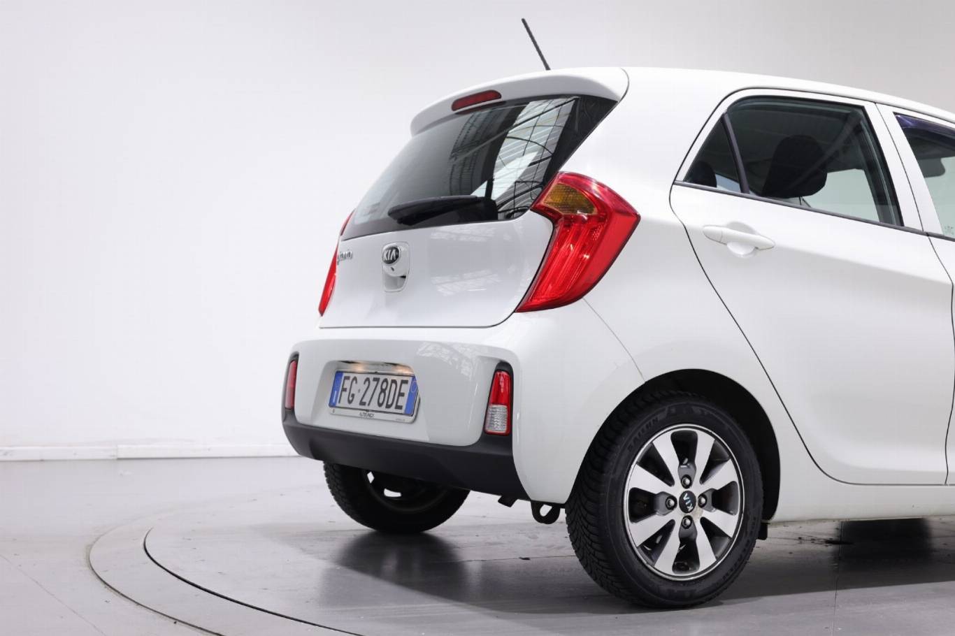 KIA Picanto 38