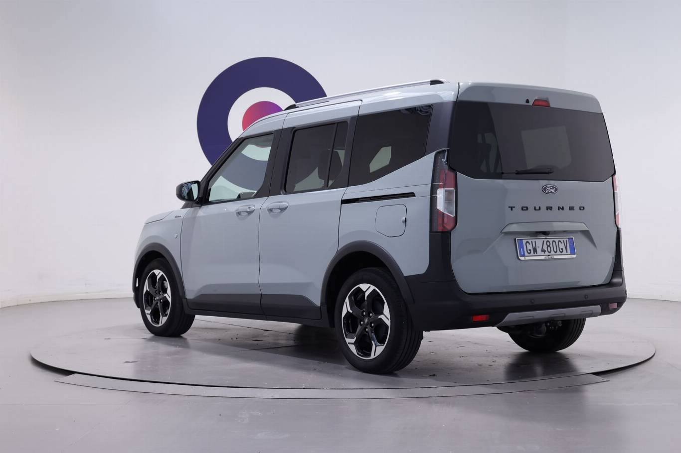 FORD Tourneo Courier 16