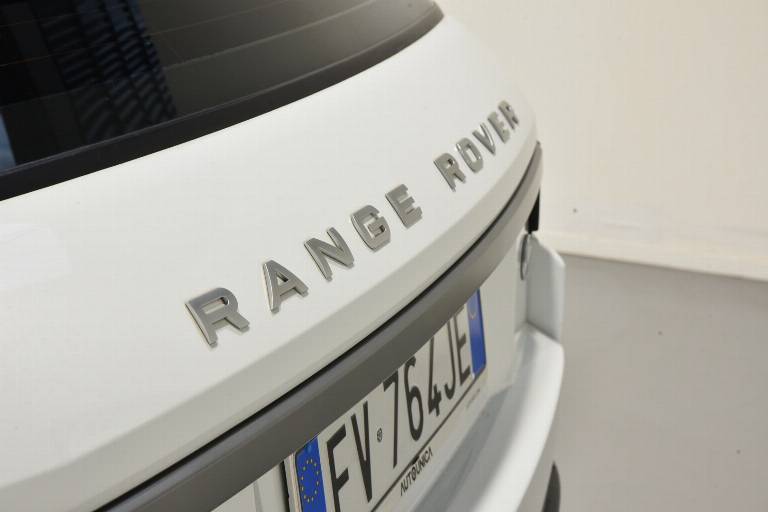 LAND ROVER Range Rover Evoque 50