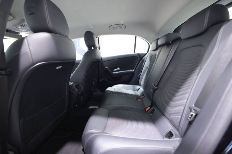 MERCEDES-BENZ Classe A 39