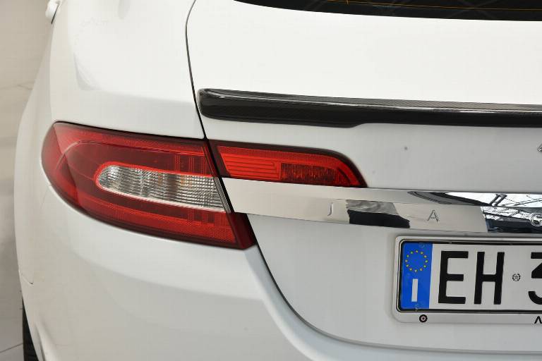 JAGUAR XF 35