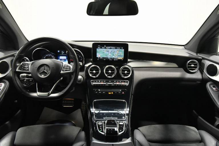 MERCEDES-BENZ GLC 250 22