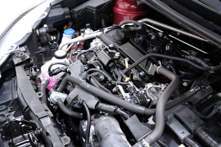 TOYOTA Yaris 63