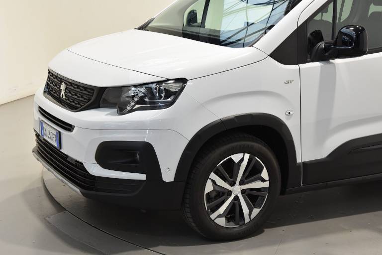 PEUGEOT Rifter 27