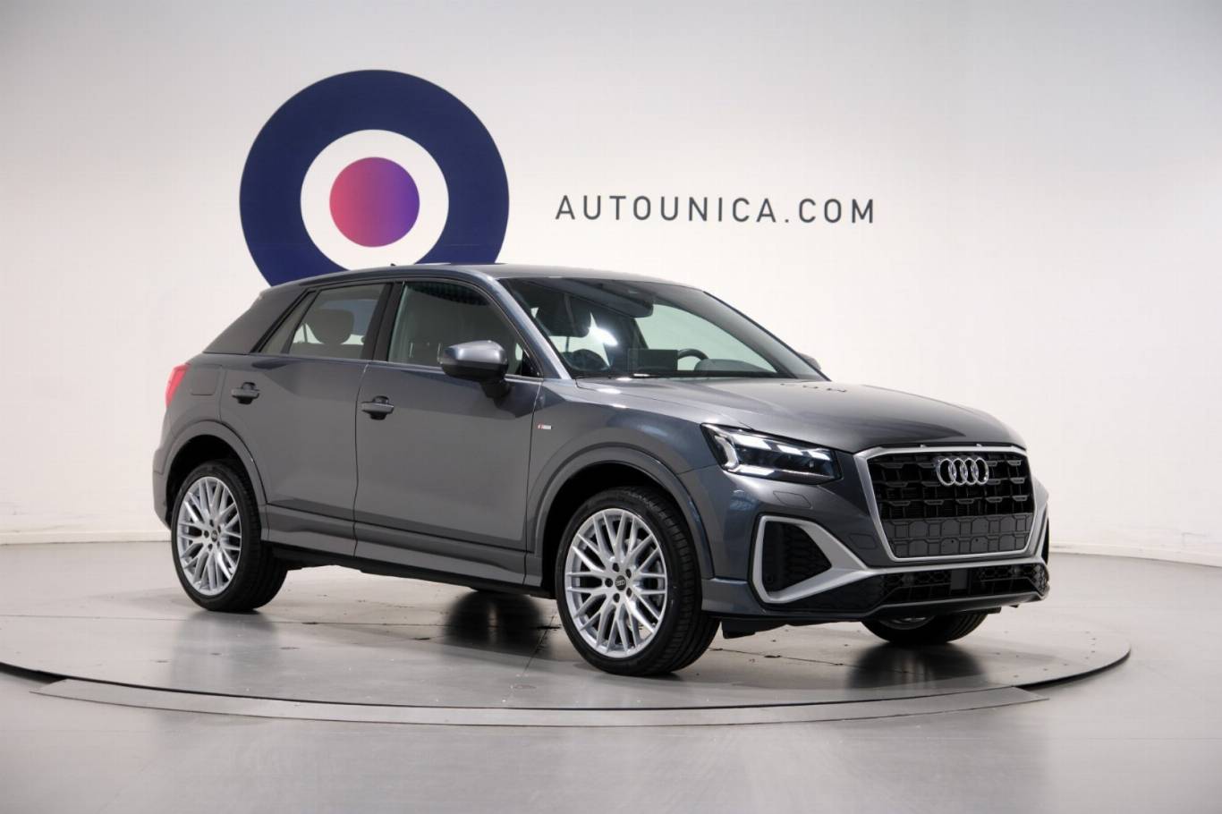 AUDI Q2 3