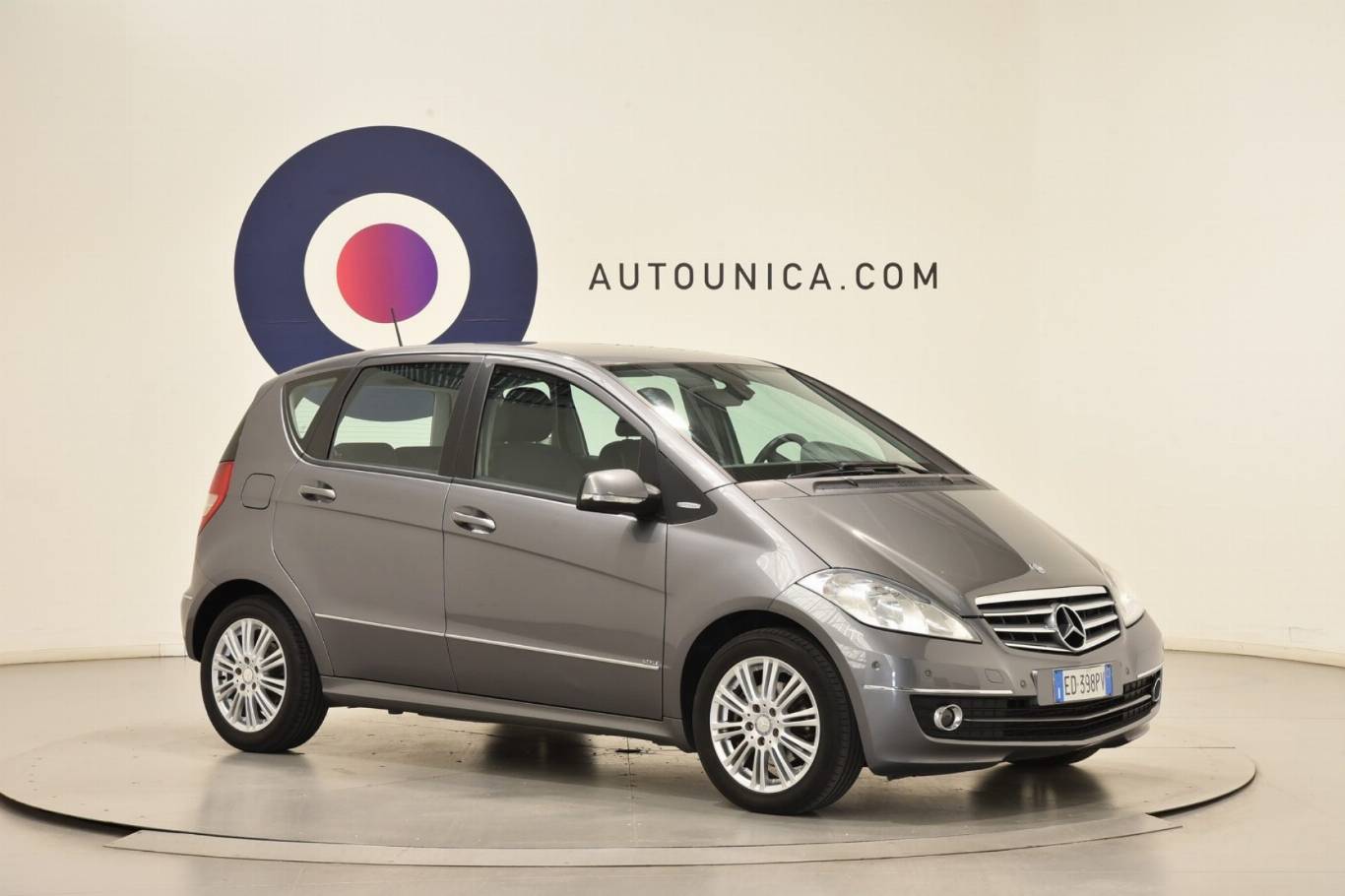 MERCEDES-BENZ A 180 23