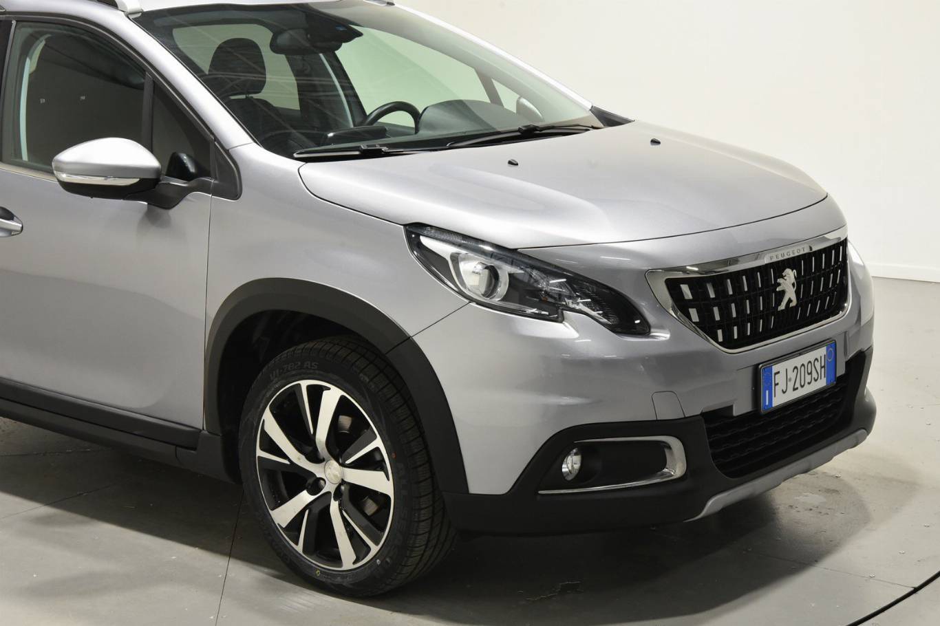 PEUGEOT 2008 50