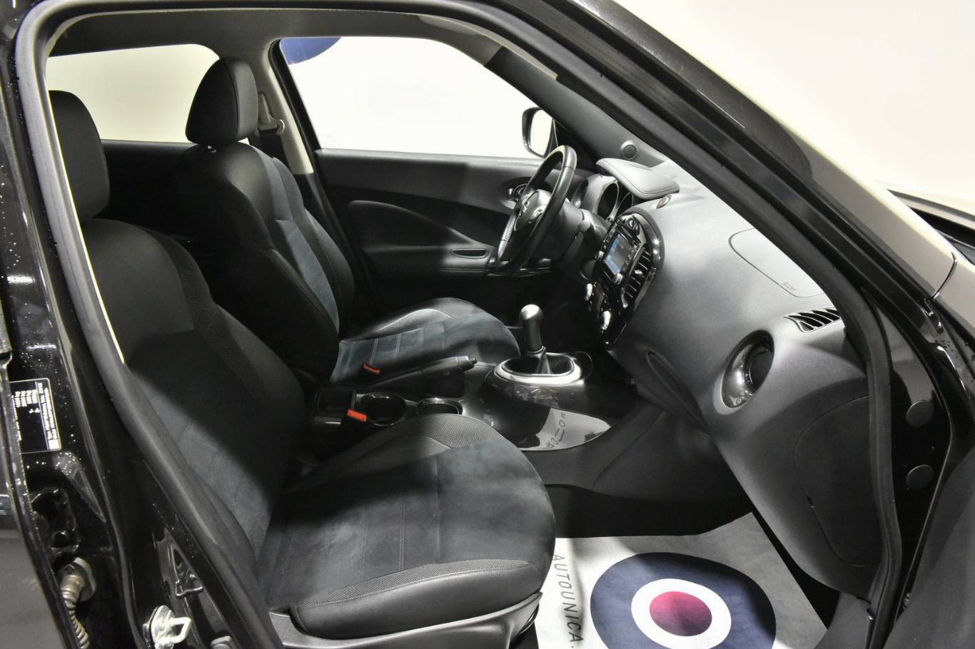 NISSAN Juke 21