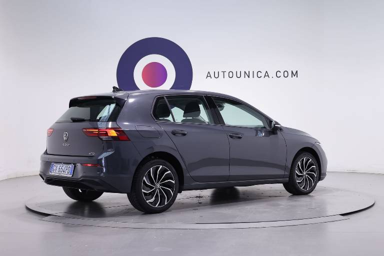 VOLKSWAGEN Golf 14