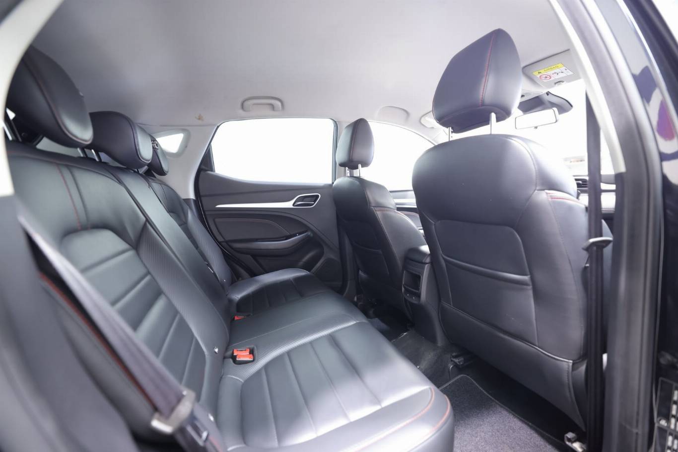 MG ZS 54