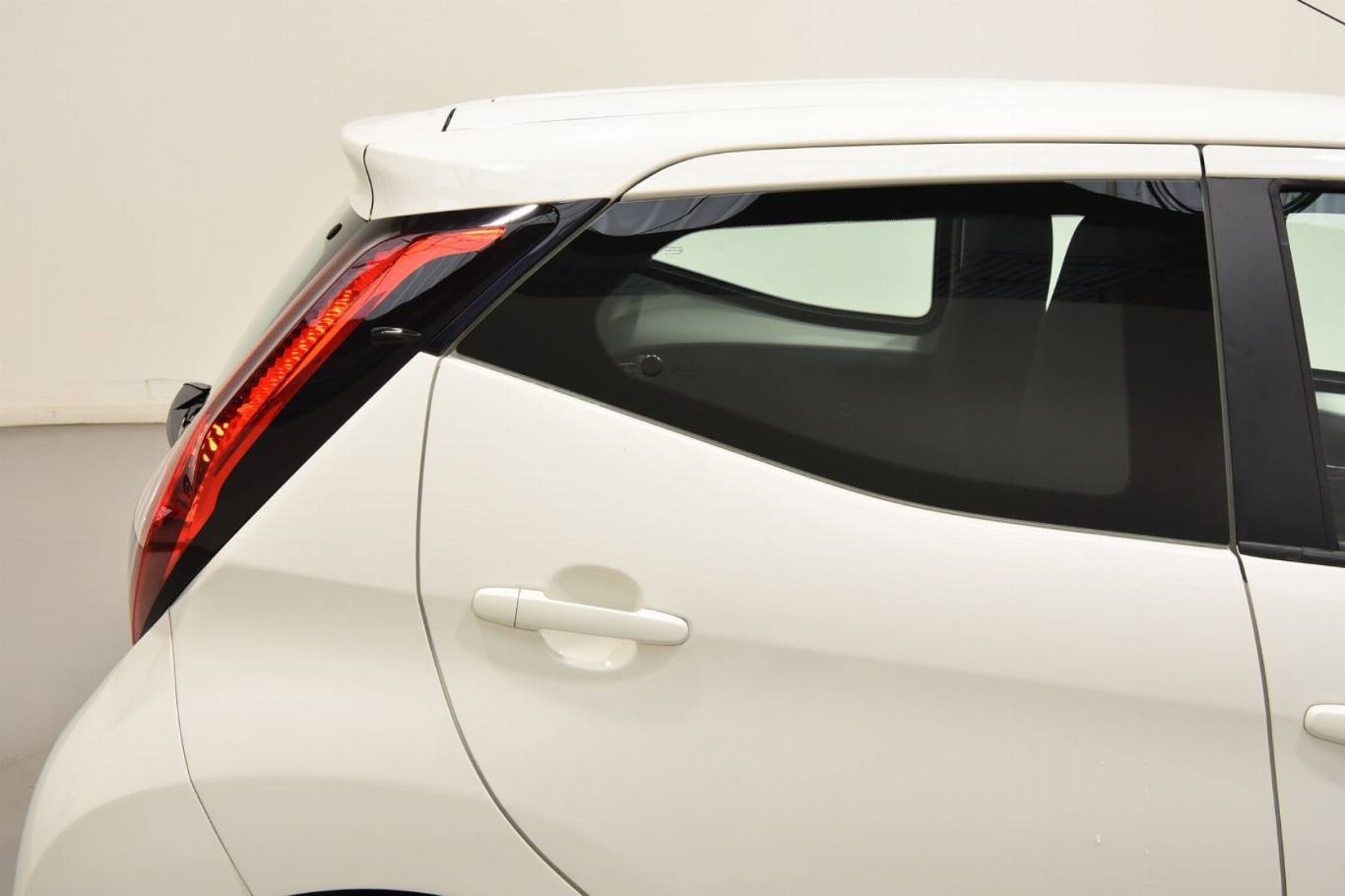 TOYOTA Aygo 47