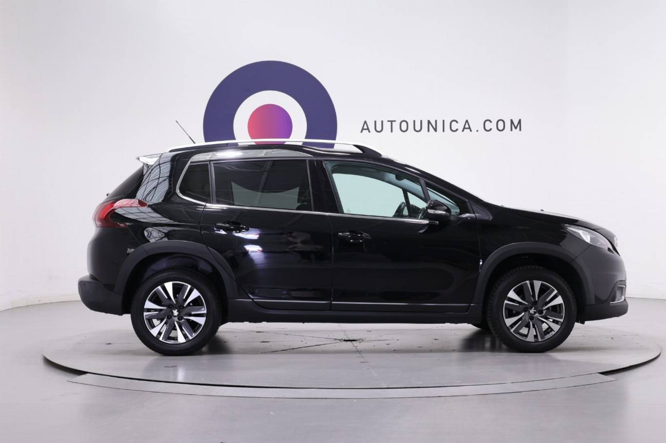 PEUGEOT 2008 4