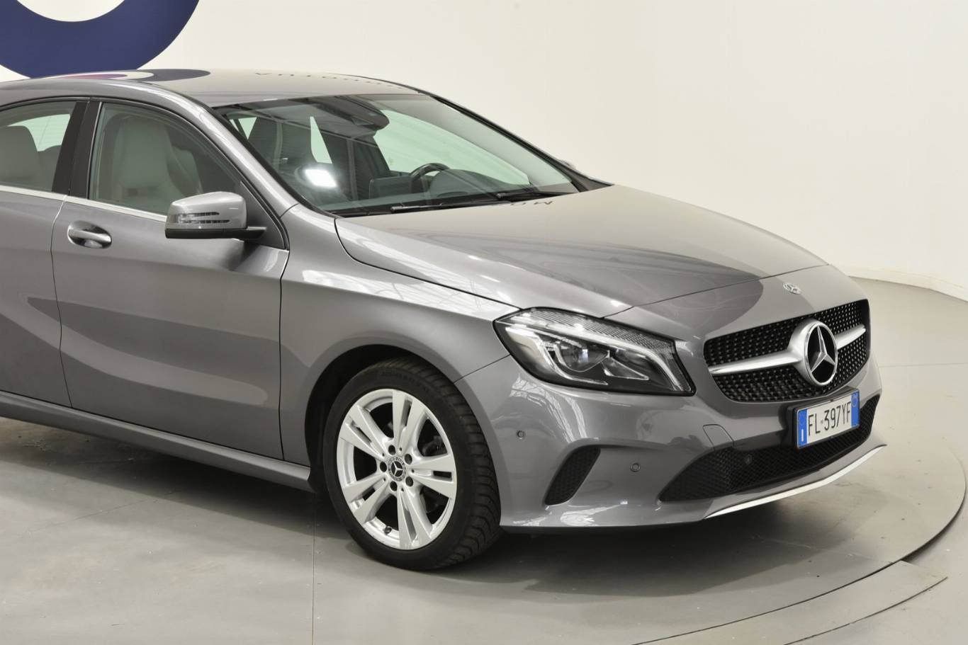 MERCEDES-BENZ A 200 16