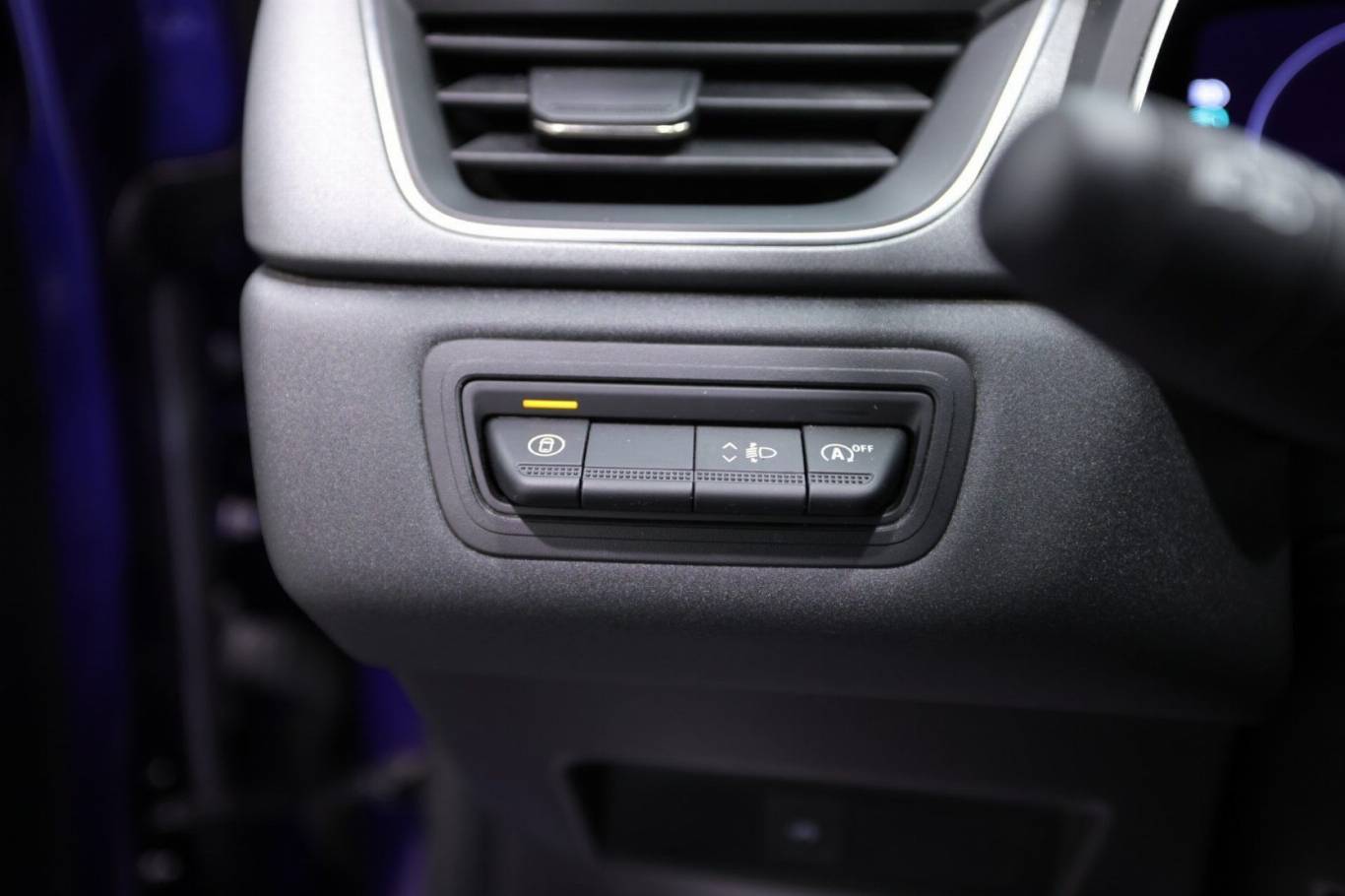 RENAULT Captur 25