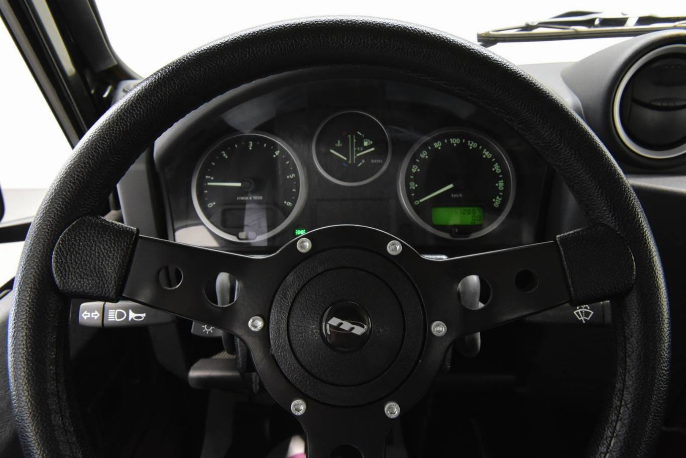 LAND ROVER Defender 21