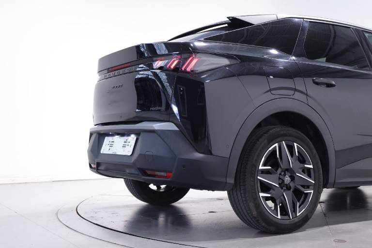 PEUGEOT 3008 13