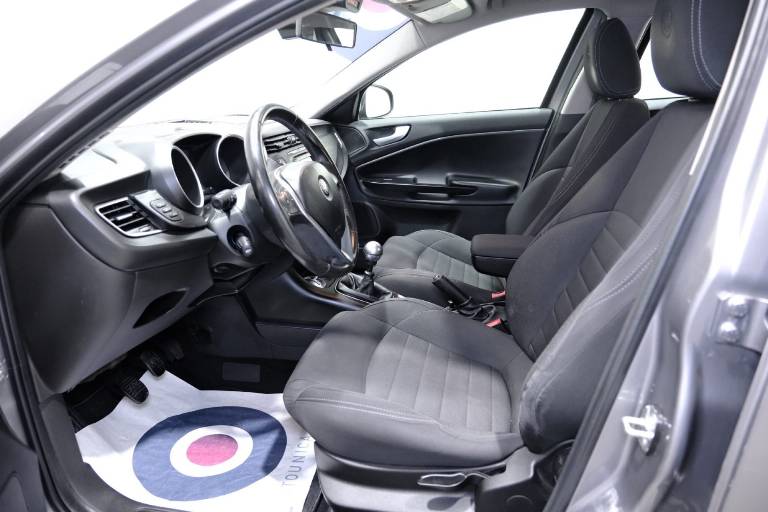 ALFA ROMEO Giulietta 18