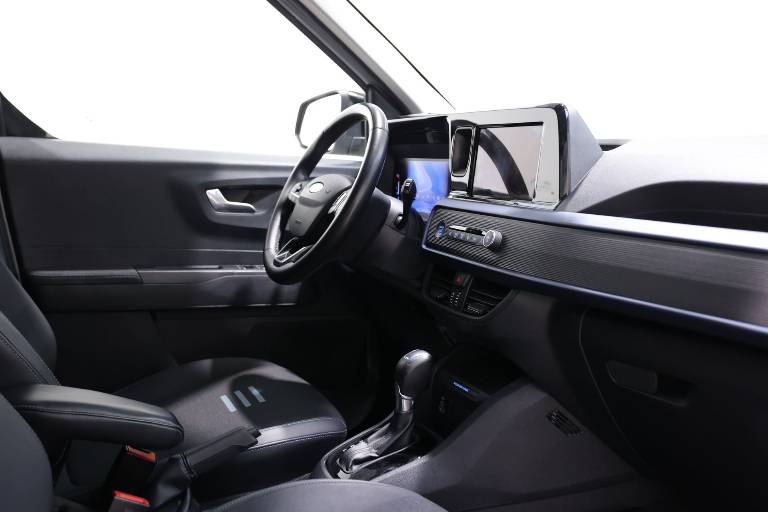 FORD Tourneo Courier 47