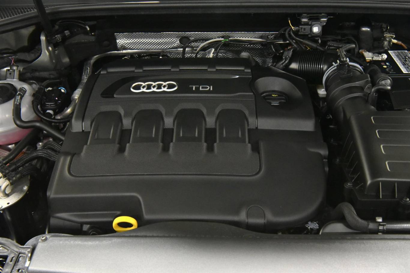 AUDI Q3 12