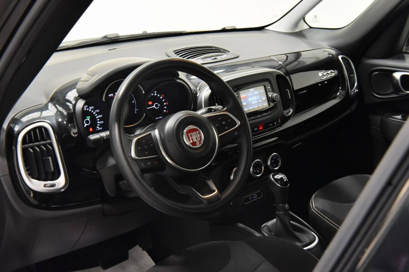 FIAT 500L 3