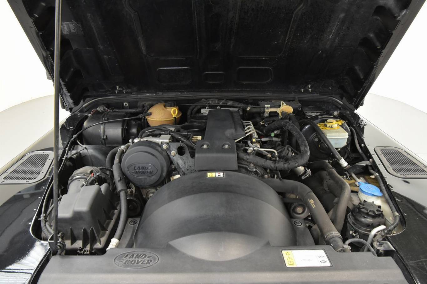 LAND ROVER Defender 12