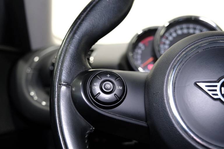 MINI Cooper Clubman 19