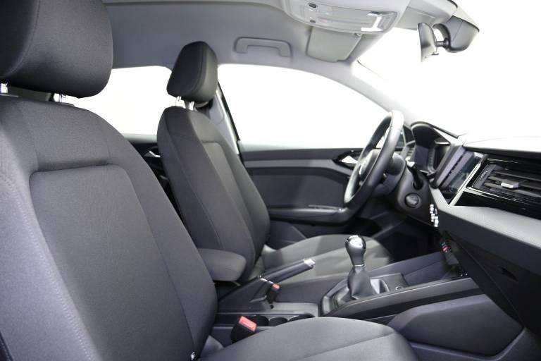 AUDI A1 56
