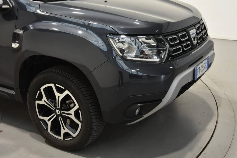 DACIA Duster 42
