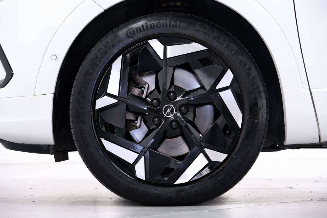 OPEL Grandland 14