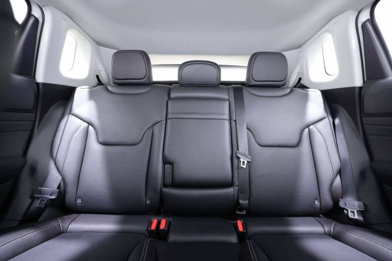 JEEP Compass 34