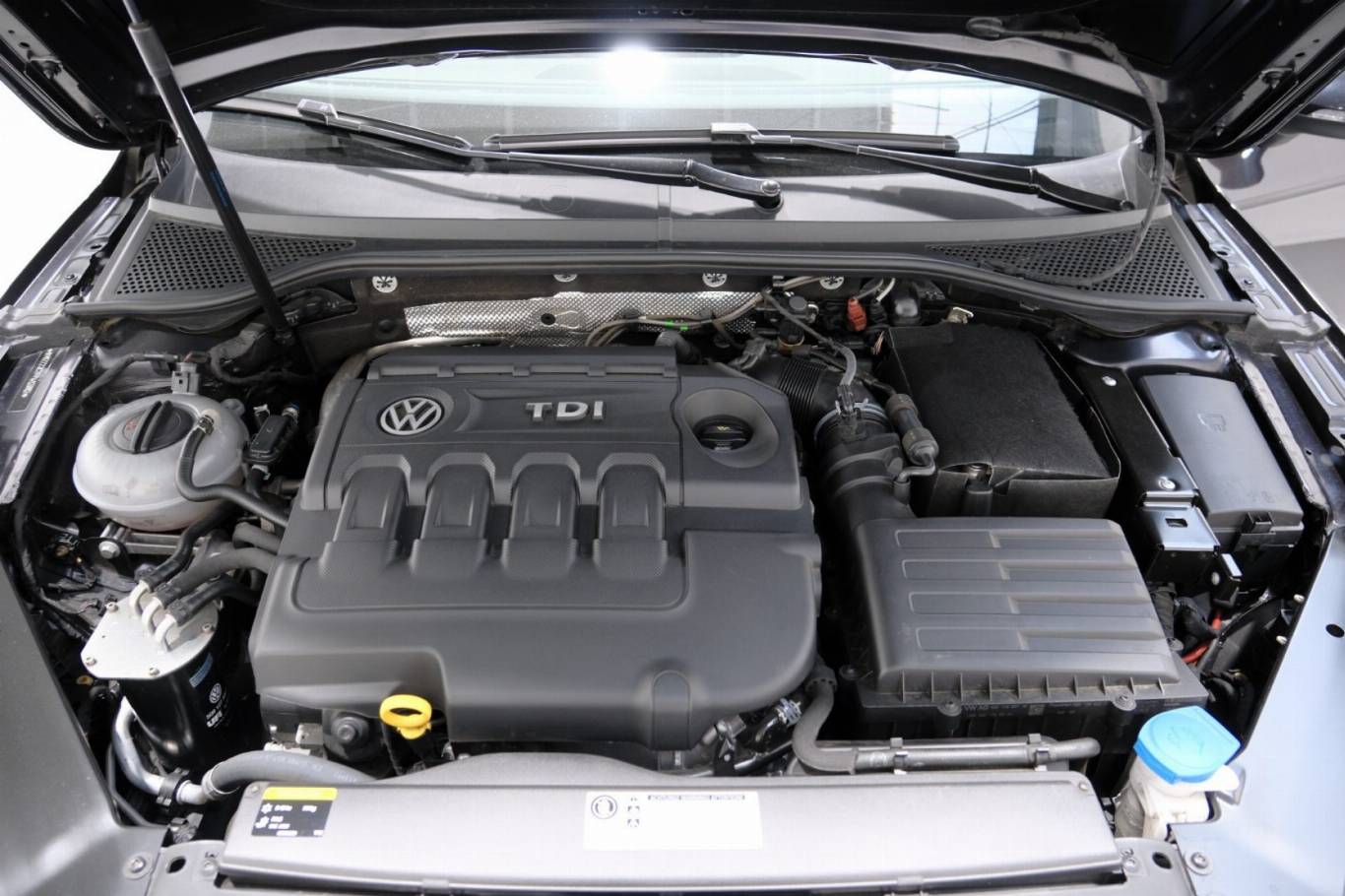 VOLKSWAGEN Passat Variant 66