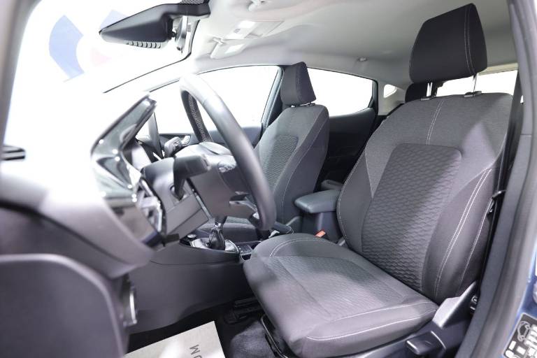 FORD Fiesta 6