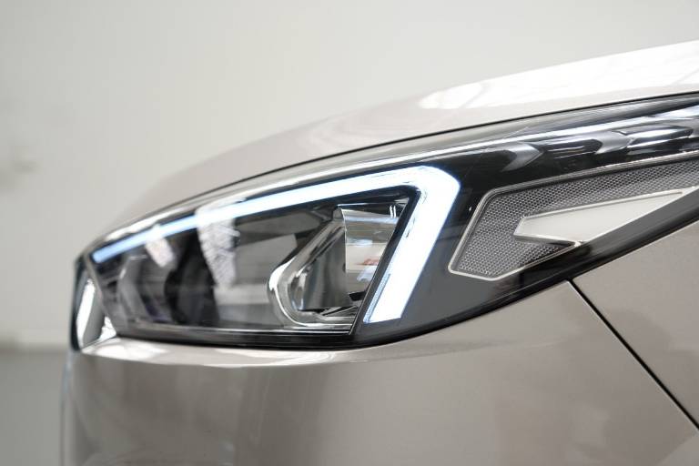 HYUNDAI Tucson 13