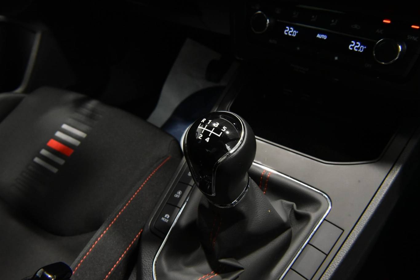 SEAT Ibiza 38