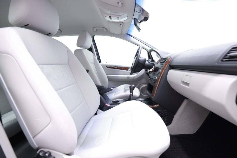 MERCEDES-BENZ Classe A 40