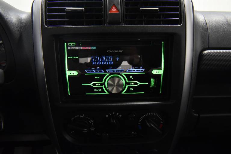 SUZUKI Jimny 11